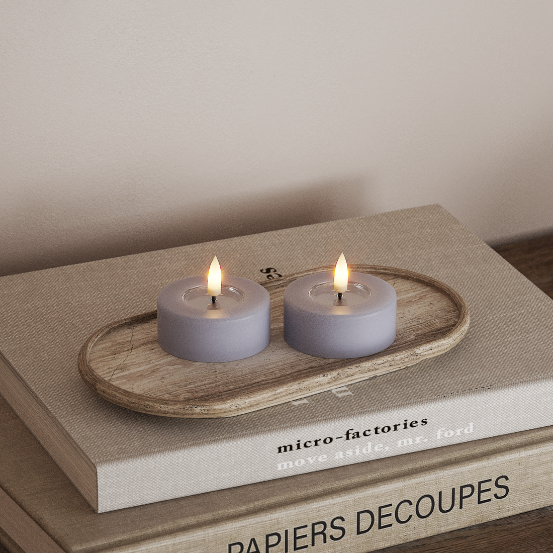 Deluxe Homeart LED Jumbo čajové svíčky 2 ks. Velký Zaprášená modrá LED jumbo čajová svíčka 4