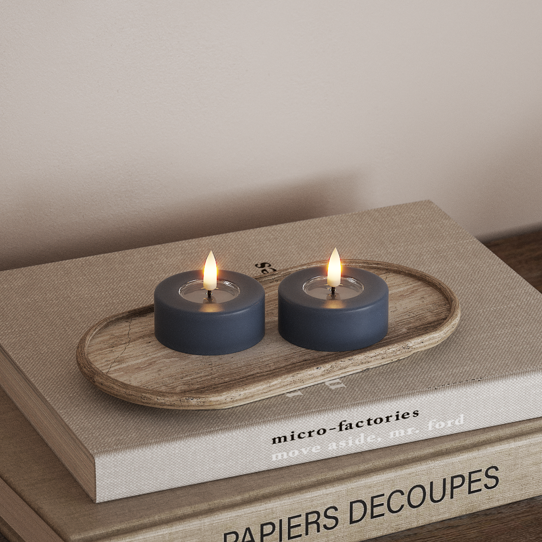 Deluxe Homeart LED Jumbo Fyrfadslys 2 stk. Store Isblå LED jumbo fyrfadslys 4